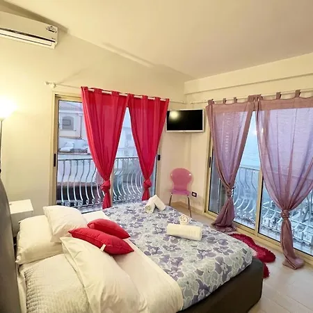 Apartment Taormina Center With Terrace, Via Celestino Penna 6 Exterior foto